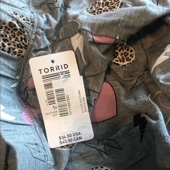 torrid Gray Lounge Shorts with Pink Hearts, Leopard Spots & Black Lightning - Picture 4 of 4